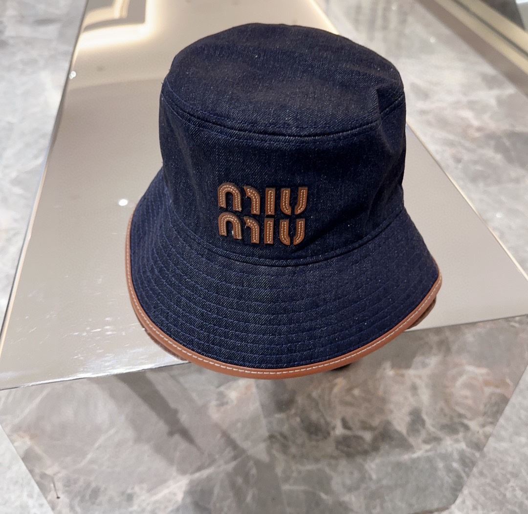 Miu Miu Caps